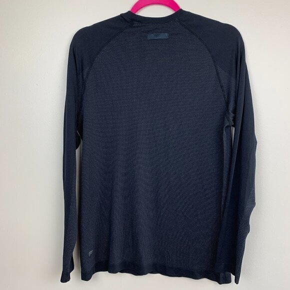 Fabletics Black Long Sleeve Compression Shirt Size Medium - Picture 6 of 6